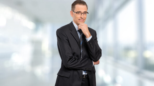 Suomen kustannuskilpailukyky kaksijakoinen – vaihtosuhde vetää Suomea alaspäin